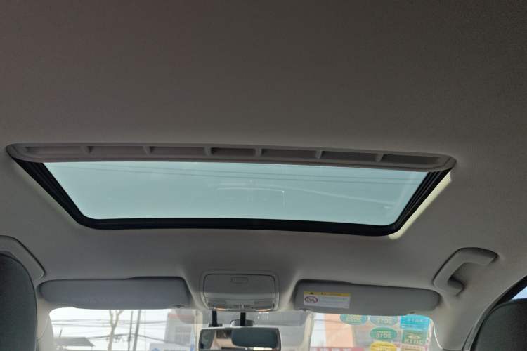 Used Skoda Superb 2013 1.8TSI Automatic Yashi Edition
