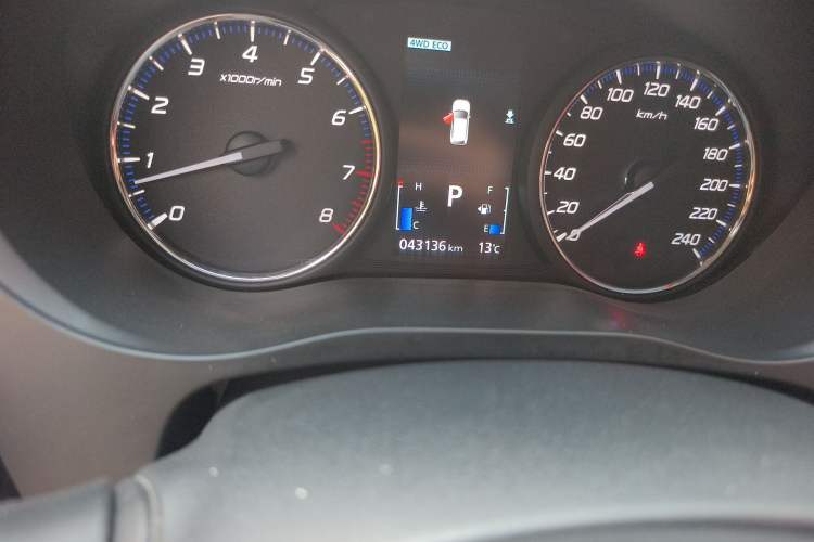 Used Mitsubishi Outlander 2018 2.4L 4x4 Elite Edition 5 Seats