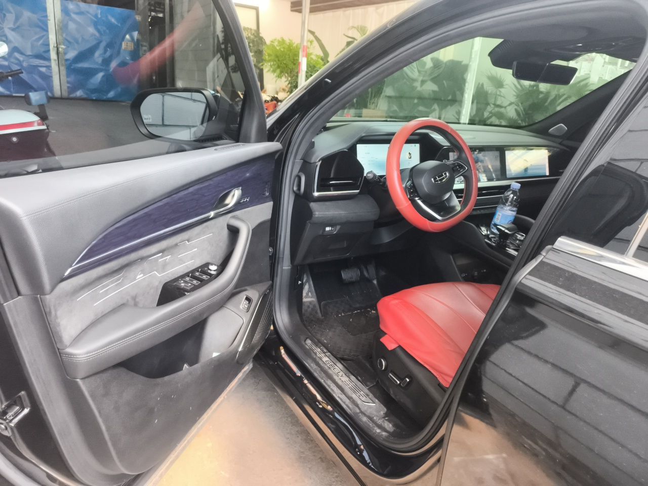 Geely Auto Monjaro L 2024 2.0TD High-Power Automatic Two-Wheel Drive Skyline Edition — снимка 16