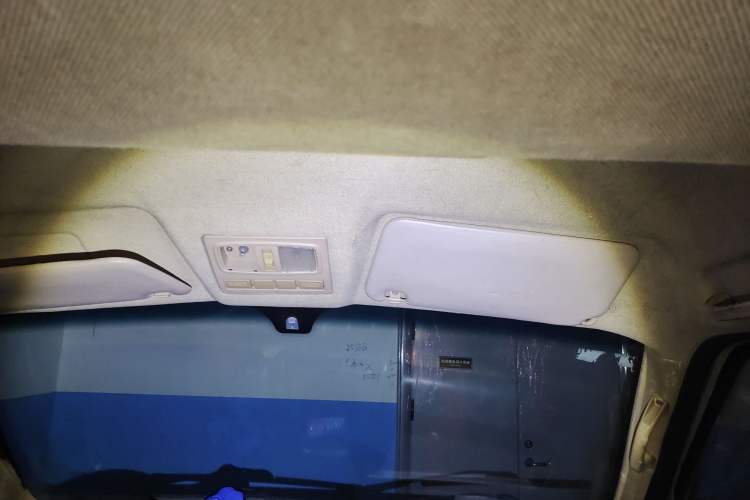 Used Dongfeng Xiaokang C37 2015 1.5L Standard II DK15-06 Headliner