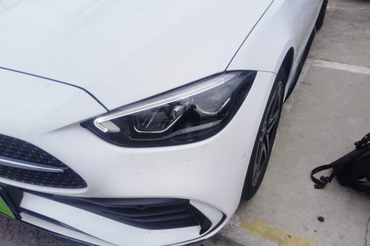 Used Mercedes-Benz C-Class 2023 Restyled C 260 L Night Edition Sports Version
