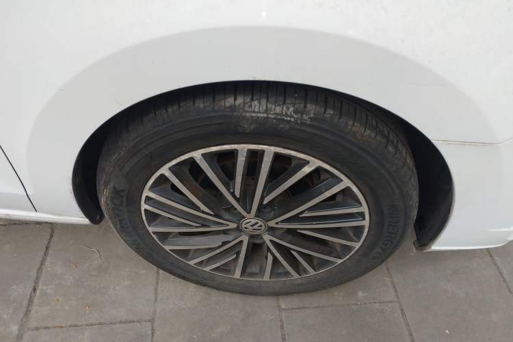 Used Volkswagen Jetta 2019 Dream Edition 1.4L Manual Comfort Version