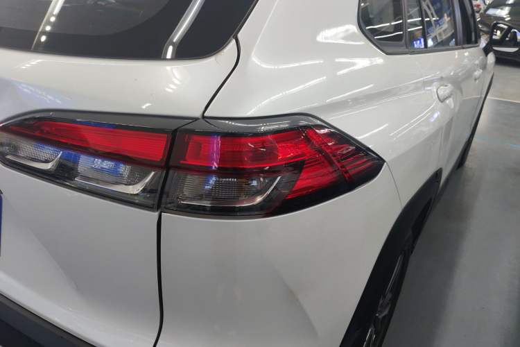 Used Toyota FRONTLANDER 2022 2.0L CVT Luxury PLUS Edition
