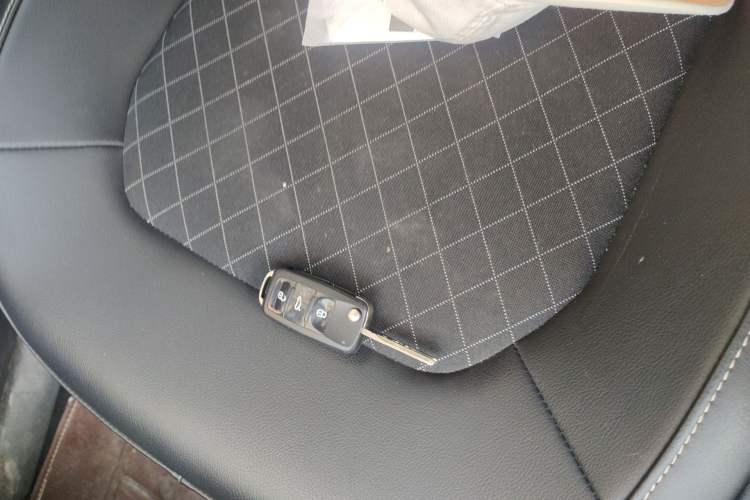 Used Skoda Rapid Spaceback 2018 1.6L Automatic Comfort Edition Vehicle Key