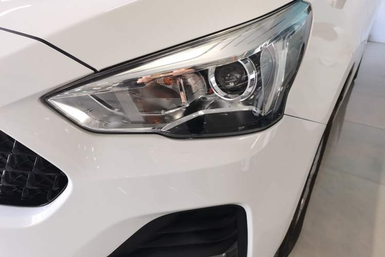 Used Haval M6 2019 1.5T DCT Two-Wheel Drive Elite Version China VI Standard
