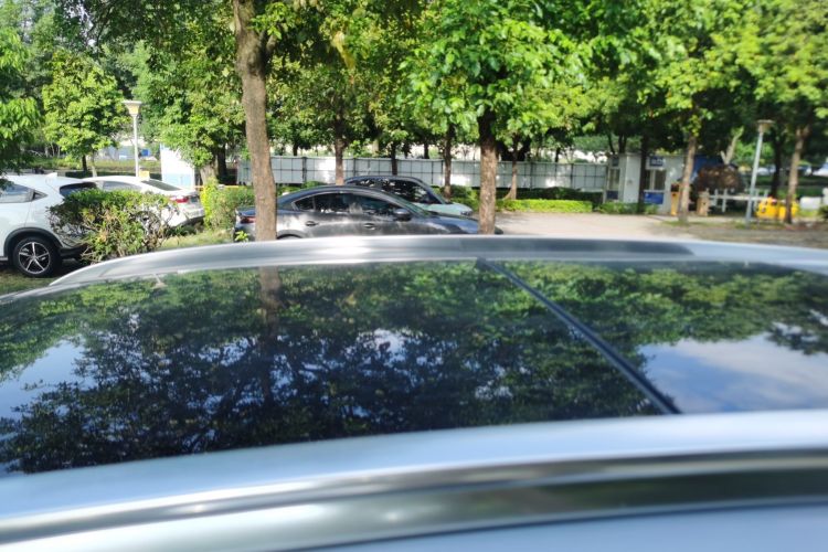 Used Mercedes-Benz GLC 2018 Refreshed GLC 300 4MATIC Dynamic Edition