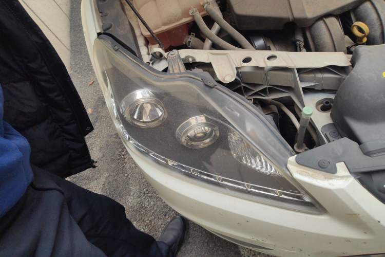 Used Ford Focus 2013 Sedan Classic 1.8L Automatic Fashion Edition
