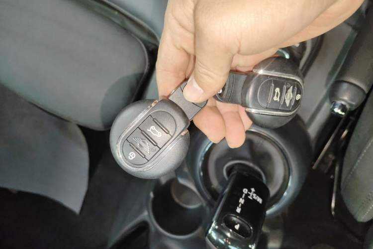 Used MINI MINI 2018 1.5T COOPER Classic Edition Five-Door Version