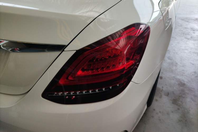 Used Mercedes-Benz C-Class 2021 C 200 L Fashion Edition Sport Version Exterior 3