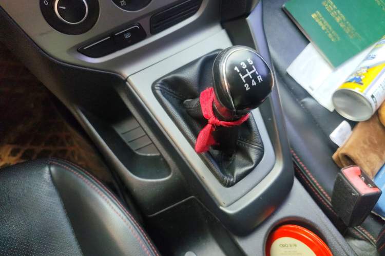 Used Ford Focus 2012 Hatchback 1.6L Manual Comfort Model
