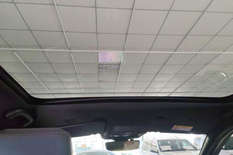 Used Land Rover Discovery Sport New Energy 2022 P300e Performance Tech Edition
