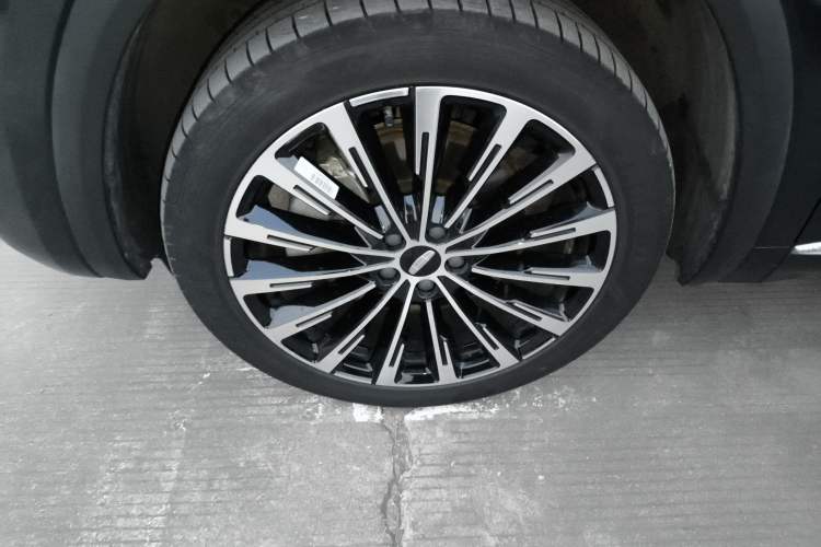 Used Geely Auto Monjaro L 2025 Dongfang Yao 2.0TD Automatic All-Wheel-Drive Wangyue Edition