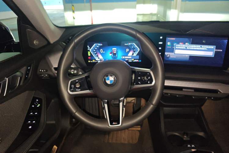 Used BMW 2 Series 2025 225L M Sport Night Edition Package Steering Wheel