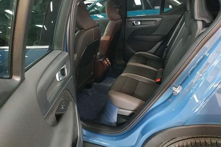 Used Volvo XC40 2024 B3 Zhiyuan Luxury Edition