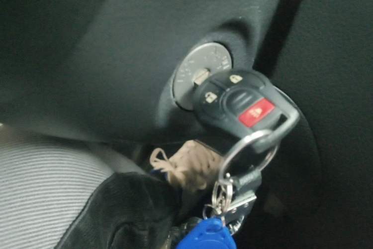 Used Nissan Tiida 2011 1.6L CVT Comfort Model