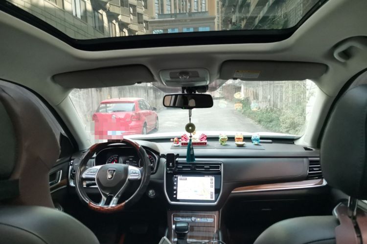 Used Roewe RX8 2019 30T Smart Connectivity Two-Wheel Drive Supreme Flagship Edition