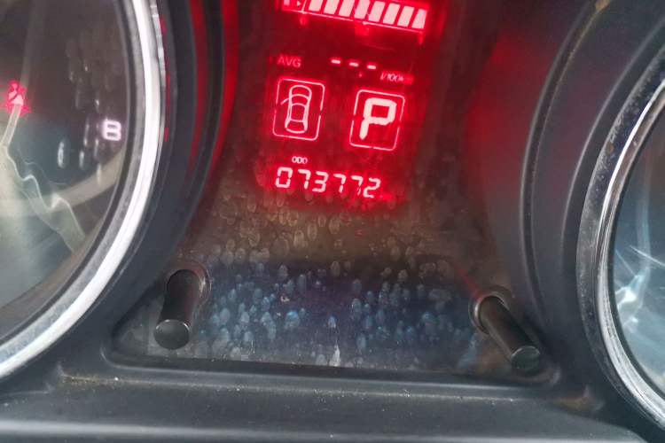 Used Dongfeng Aeolus A60 2012 2.0L CVT Luxury Version
