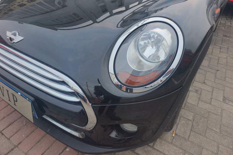 Used MINI MINI 2014 1.5T COOPER Fun
