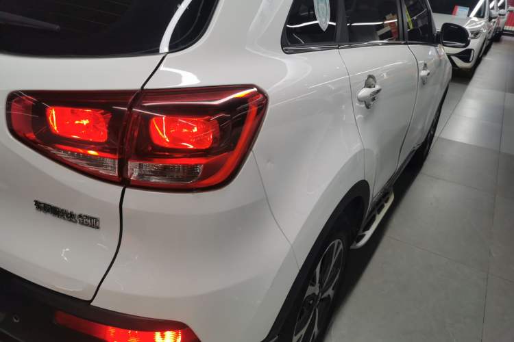 Used Kia KX3 2015 1.6L Automatic Two-Wheel Drive DLX
