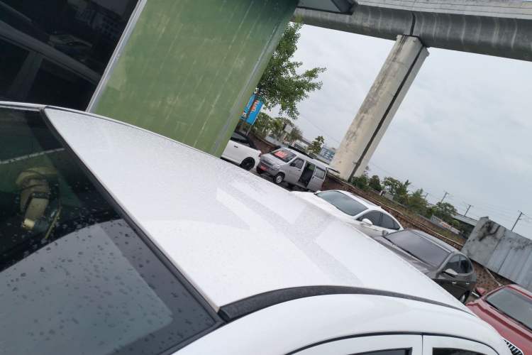 Used BYD F3 2020 1.5L Manual Classic Trim Roof