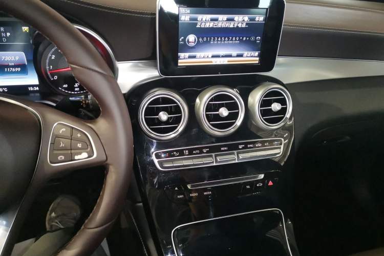 Used Mercedes-Benz GLC 2018 GLC 200 4MATIC