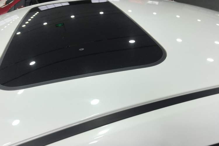 Used Mazda 3 Axela 2023 2.0L Automatic Zhiya Edition Roof