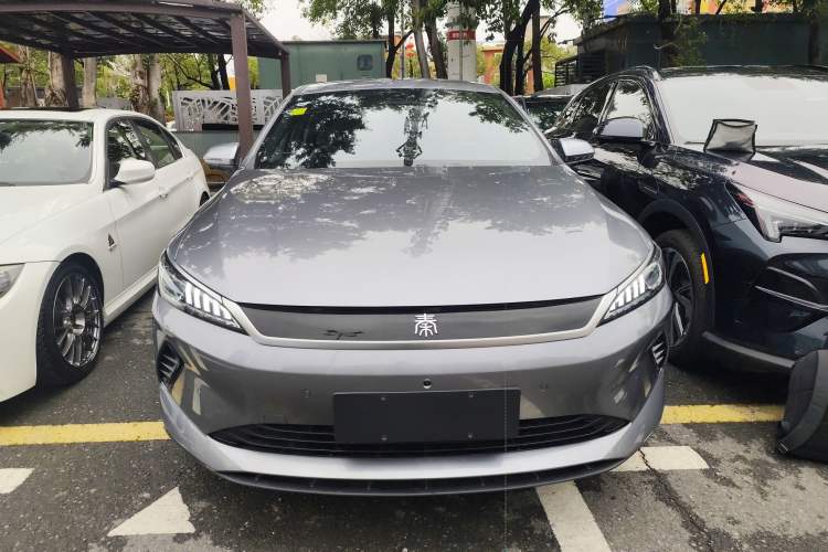 Used BYD Qin PLUS 2025 EV Smart Drive Edition 420KM Leading Model
