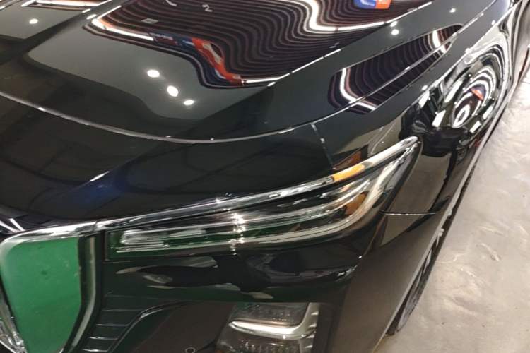 Used Hongqi H5 2024 2.0T Automatic Smart Connect Flagship Edition Left Front Headlight