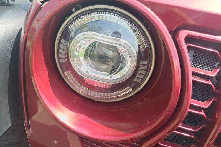 Used Jeep Wrangler 2012 3.6L Sahara two-door version
