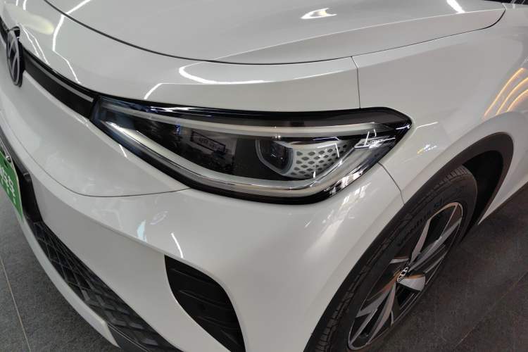 Used Volkswagen ID.4 CROZZ 2021 Long-Range Lite PRO Two-Wheel Drive Version Left Front Headlight