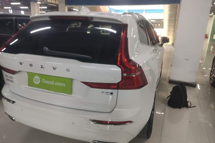 Used Volvo XC60 2021 T5 4x4 Smart Luxury Edition
