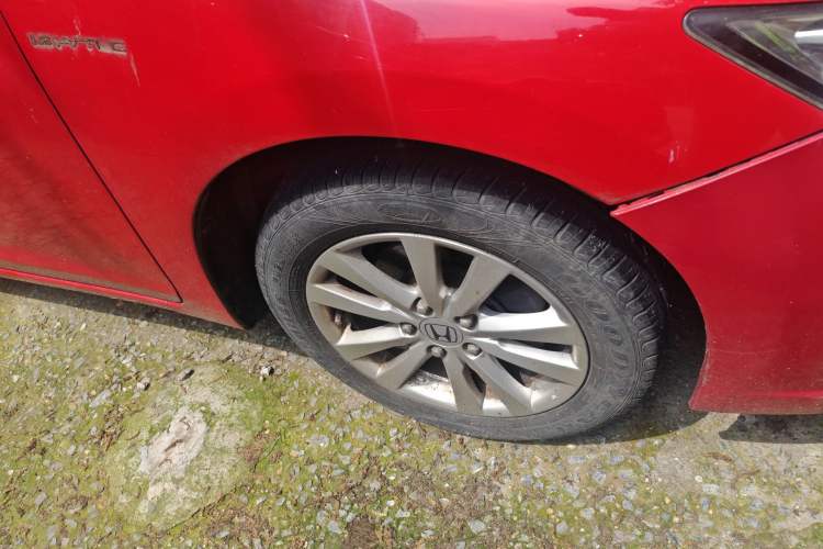 Used Honda Civic 2013 10th Anniversary 1.8L Automatic Luxury Edition Right Front Wheel Hub