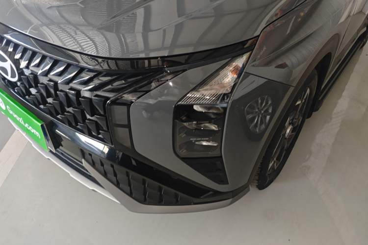 Used Hyundai ix35 2023 Musso 2.0L Prestige LUX Edition Left Front Headlight