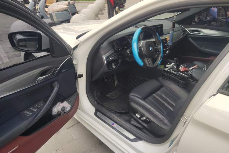 Used BMW 5 Series 2020 525i M Sport Package