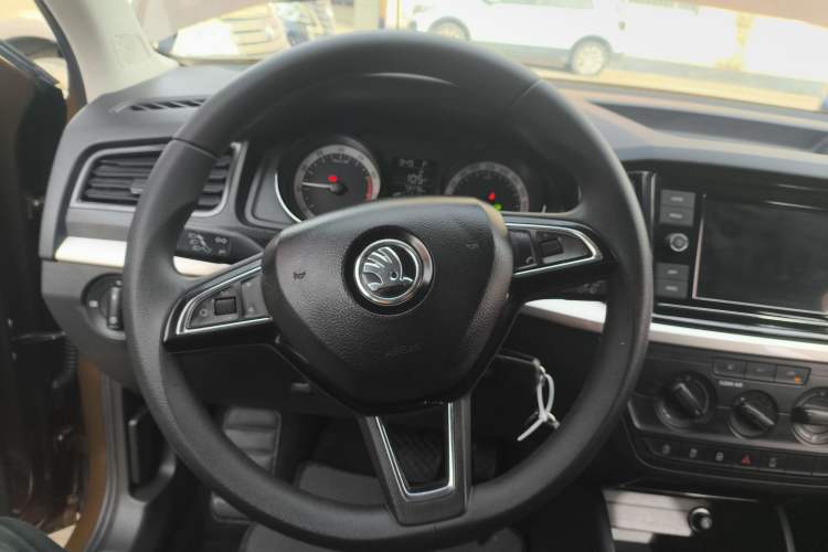 Used Skoda Kamiq 2018 1.5L Automatic Standard Version China V Emission Standard
