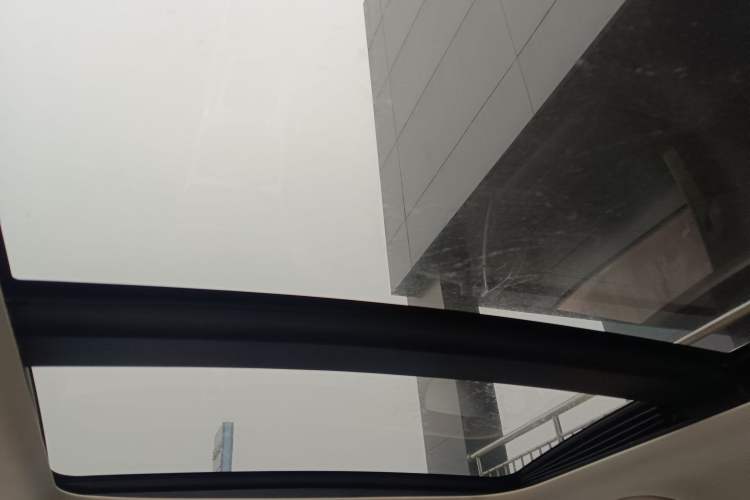 Used Geely Auto Emgrand X7 Sport 2018 2.0L Manual Two-Wheel Drive Zhiya Version
