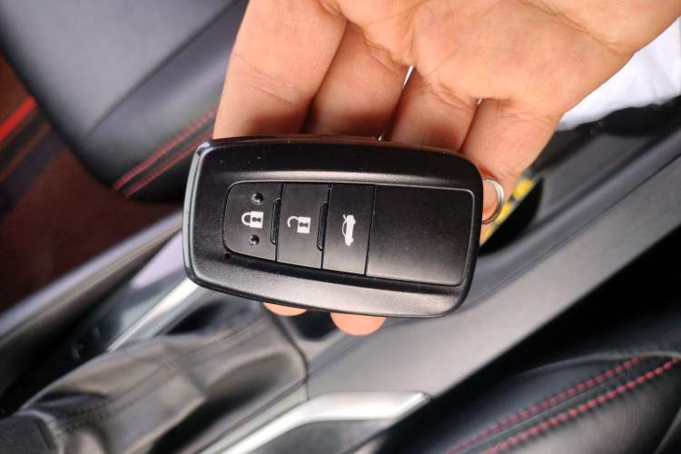 Used Toyota Levin 2021 Dual-Motor 1.8H E-CVT Leading Edition Vehicle Key