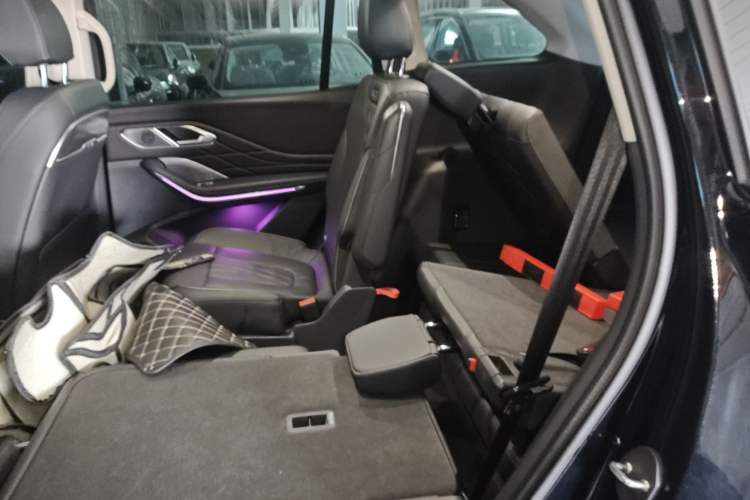 Used Hongqi HS7 PHEV 2024 2.0T PHEV Four-Wheel Drive Flagship Edition 6 Seats