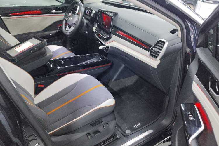 Used Volkswagen ID.6 CROZZ 2022 Long-Range PRO Edition