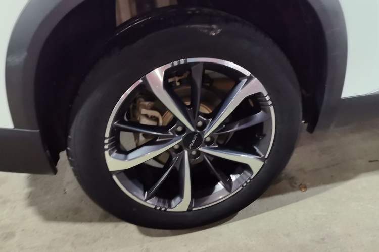 Used Dongfeng Aeolus Mage 2023 DH-i 1.5T Luxury Edition
