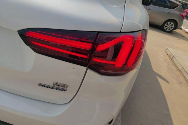 Used MG Pilot 2021 300TGI Automatic Two-Wheel Drive Trophy Deluxe Edition
