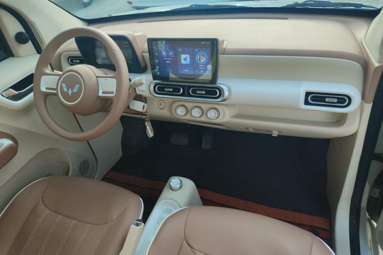 Used Wuling Hongguang MINIEV 2024 3rd Generation 215km Youth Edition
