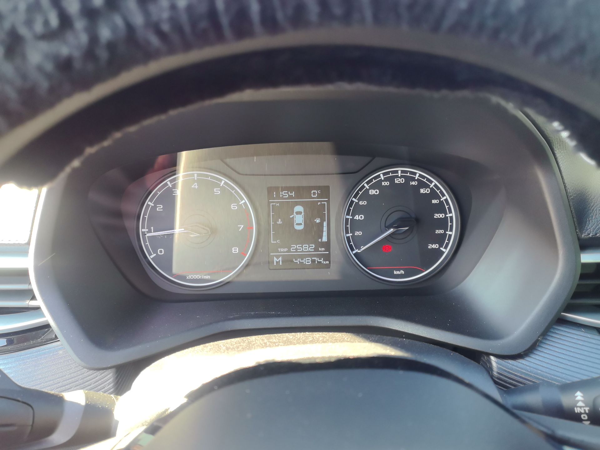 Geely Auto Emgrand 2023 4th Generation Champion Edition 1.5L Manual Luxury Model — снимка 8