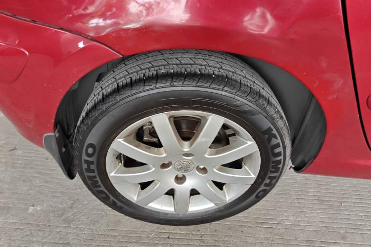 Used Peugeot 307 2013 Hatchback 1.6L Automatic Comfort Edition Right Rear Wheel Hub