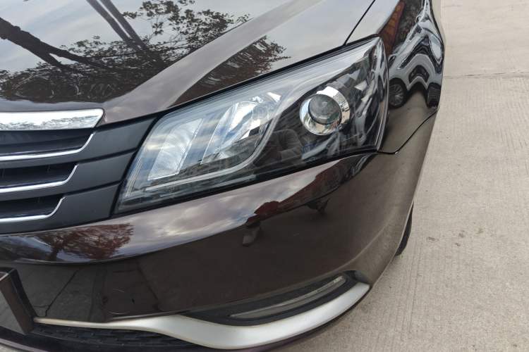 Used Geely Auto Emgrand 2014 Sedan 1.5L Manual Elite Model
