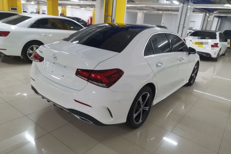 Used Mercedes-Benz A-Class 2022 Revised Version A 200 L Sport Sedan Fashionable Style
