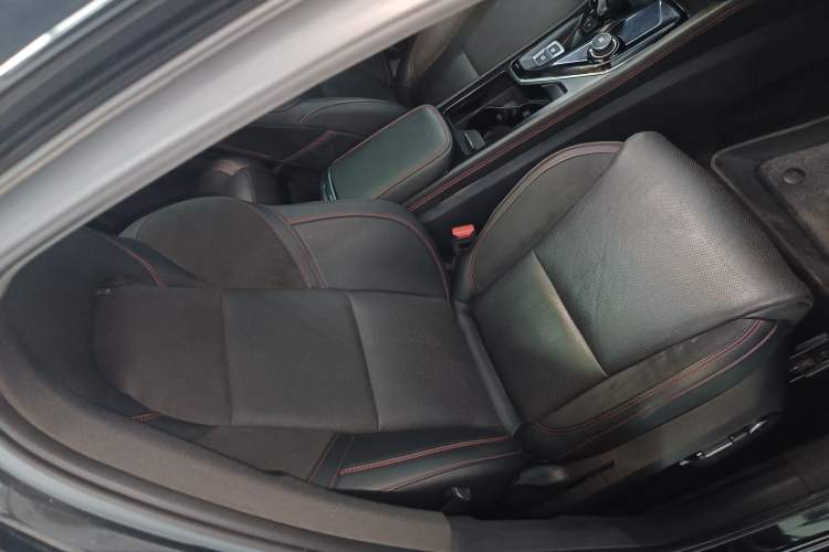 Used Lynk & Co 03 2019 1.5TD DCT JingPro Edition China VI Standard