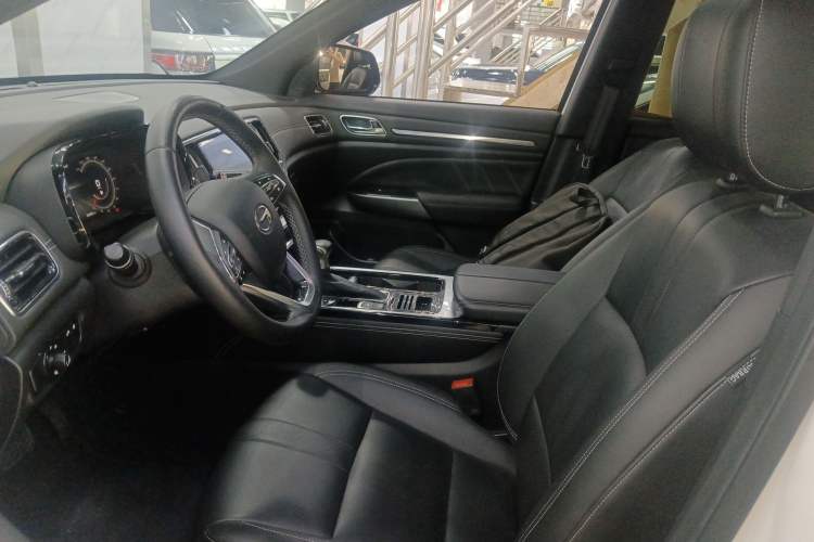 Used GAC Trumpchi GS8 2020 GS8S 390T Two-Wheel Drive Luxury Smart Connectivity Version