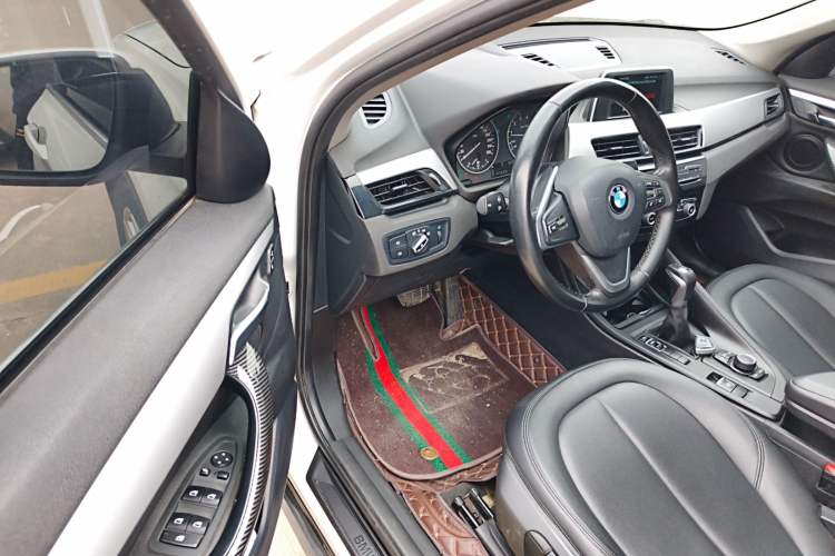 Used BMW X1 2018 sDrive20Li Leading Model