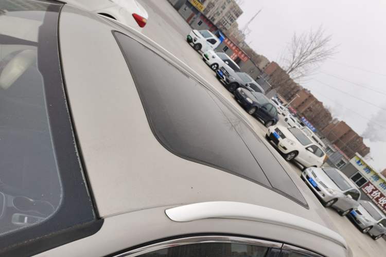 Used Zotye SR7 2016 1.5T Manual Cube Heart Edition China V Standard
